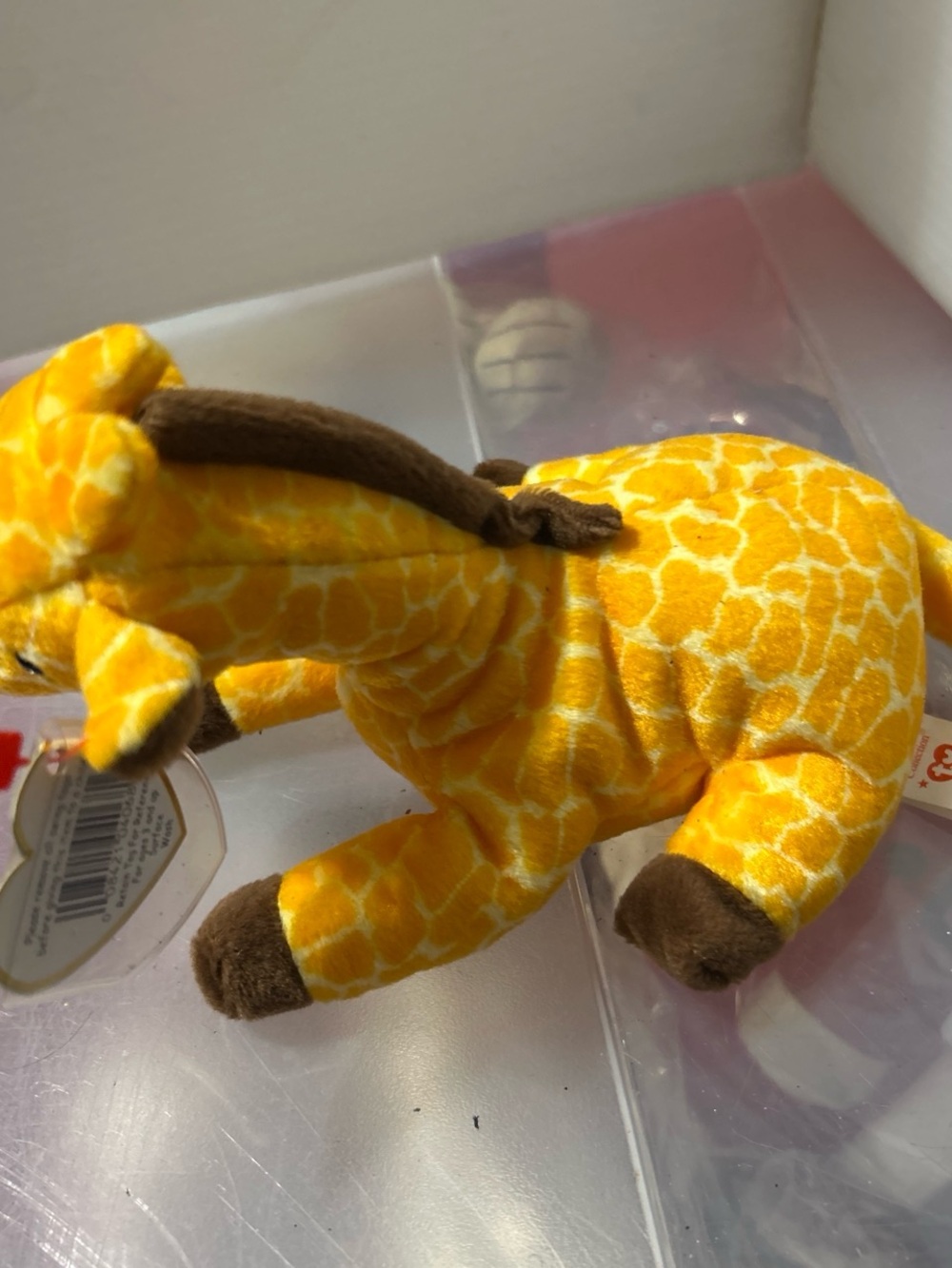 Ty Yellow Giraffe Plush with Brown Hooves - Picture 2 of 6